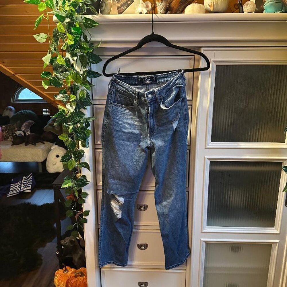 Distressed Jeans